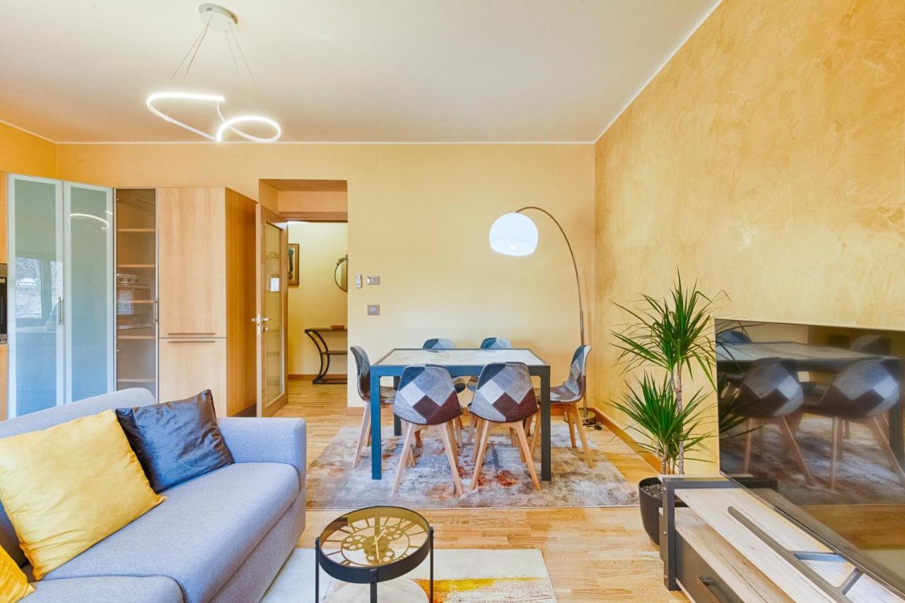 Frida Apartment Nuovo Luminoso Con Vista Aperta Трієст Екстер'єр фото